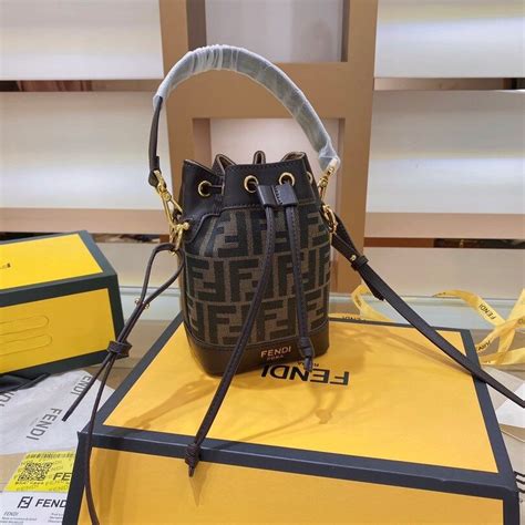 handbag fendi online malaysia.